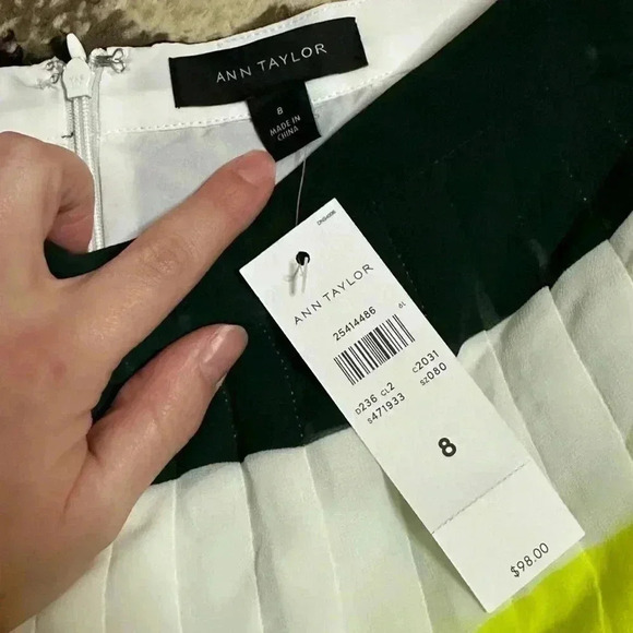 Anne Taylor Pleated Striped Midi Skirt Blue Yellow Size 8 NWT - Picture 6 of 6